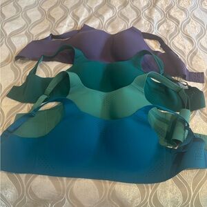 VS Sports Bra. Witefree. 38D